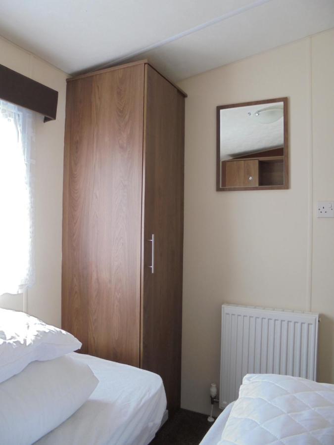 Kingfisher : Seabreeze:- 6 Berth, Enclosed Veranda, Close To Site Shop インゴールドメルズ エクステリア 写真