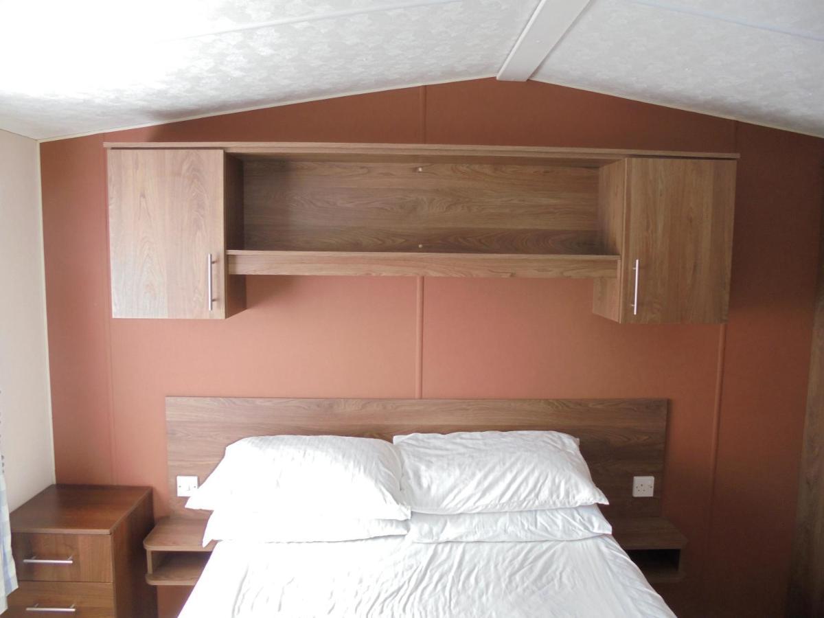 Kingfisher : Seabreeze:- 6 Berth, Enclosed Veranda, Close To Site Shop インゴールドメルズ エクステリア 写真