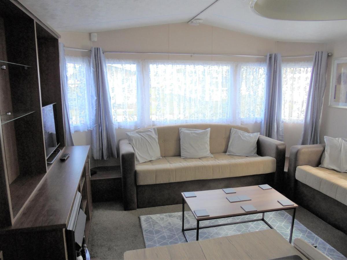 Kingfisher : Seabreeze:- 6 Berth, Enclosed Veranda, Close To Site Shop インゴールドメルズ エクステリア 写真
